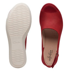 Reedly Shaina Red Nubuck - 26140707 by Clarks