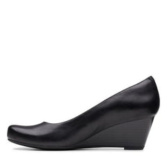 Flores Petra Black Leather - 26142629 by Clarks