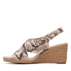 Lafley Alaine Taupe - 26148134 by Clarks