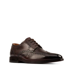 James Wing Brown Leather - 26152334 by Clarks