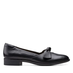 Trish Wave Black Leather - 26153309 by Clarks
