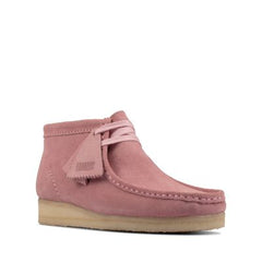 Wallabee Boot. Rose Suede - 26154165 by Clarks