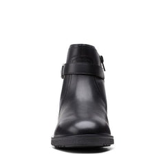 Griffin North Black Leather - 26154381 by Clarks