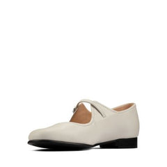 Pure Flat White Leather - 26158796 by Clarks