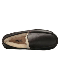 UGG Ascot Leather